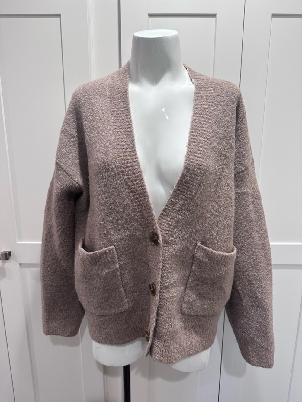 GRLFRND Leeana Cardigan - Taupe Blush - Picture 4 of 9